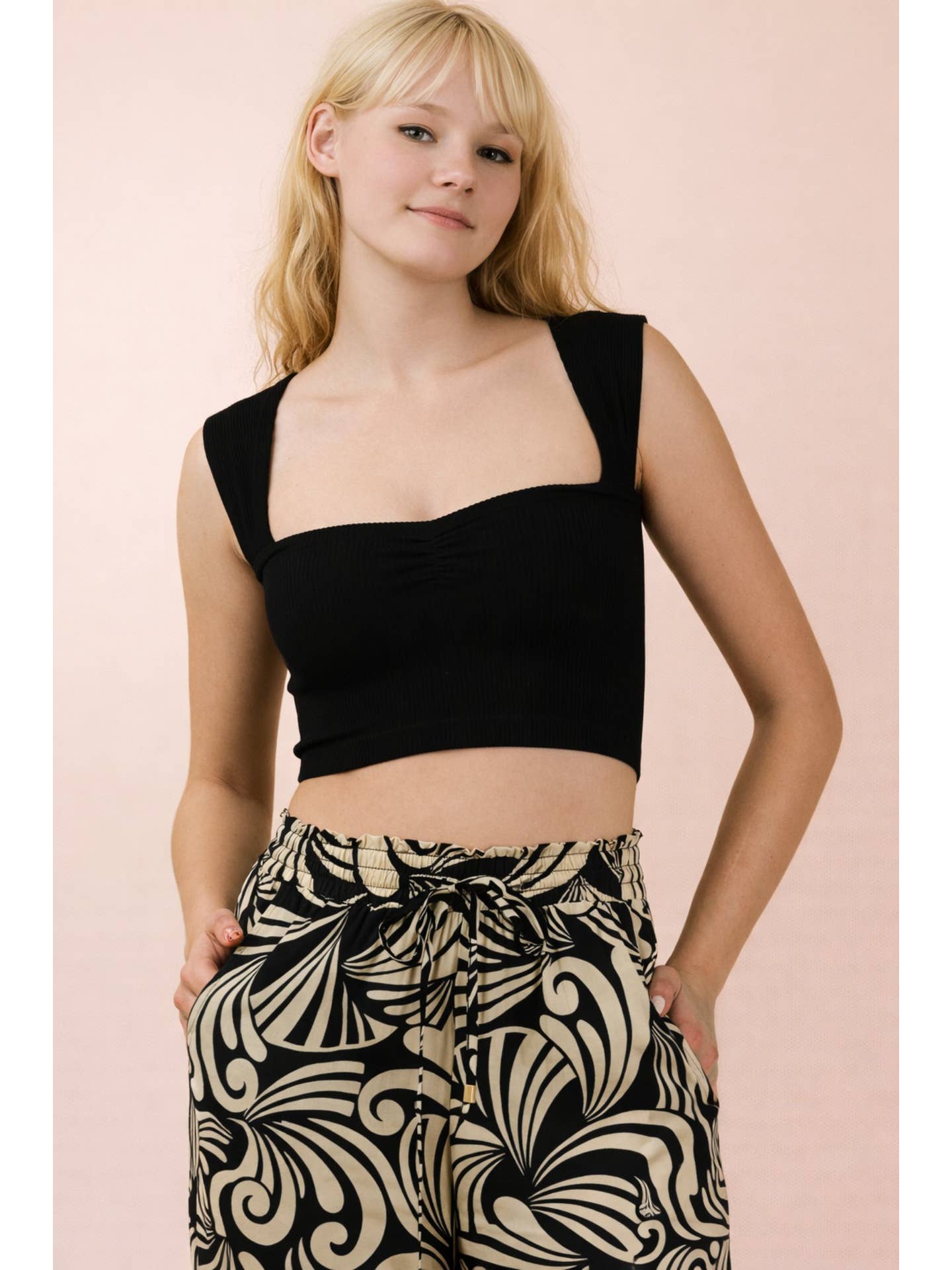 Sweetheart Neckline Fitted Knit Crop Top
