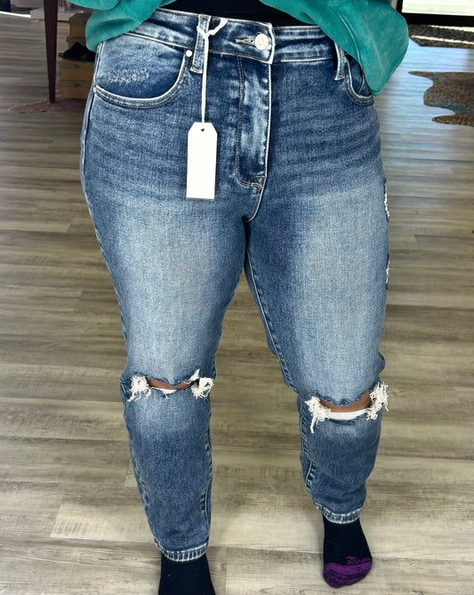 HR Destroyed Knee Stretch Mom Jeans