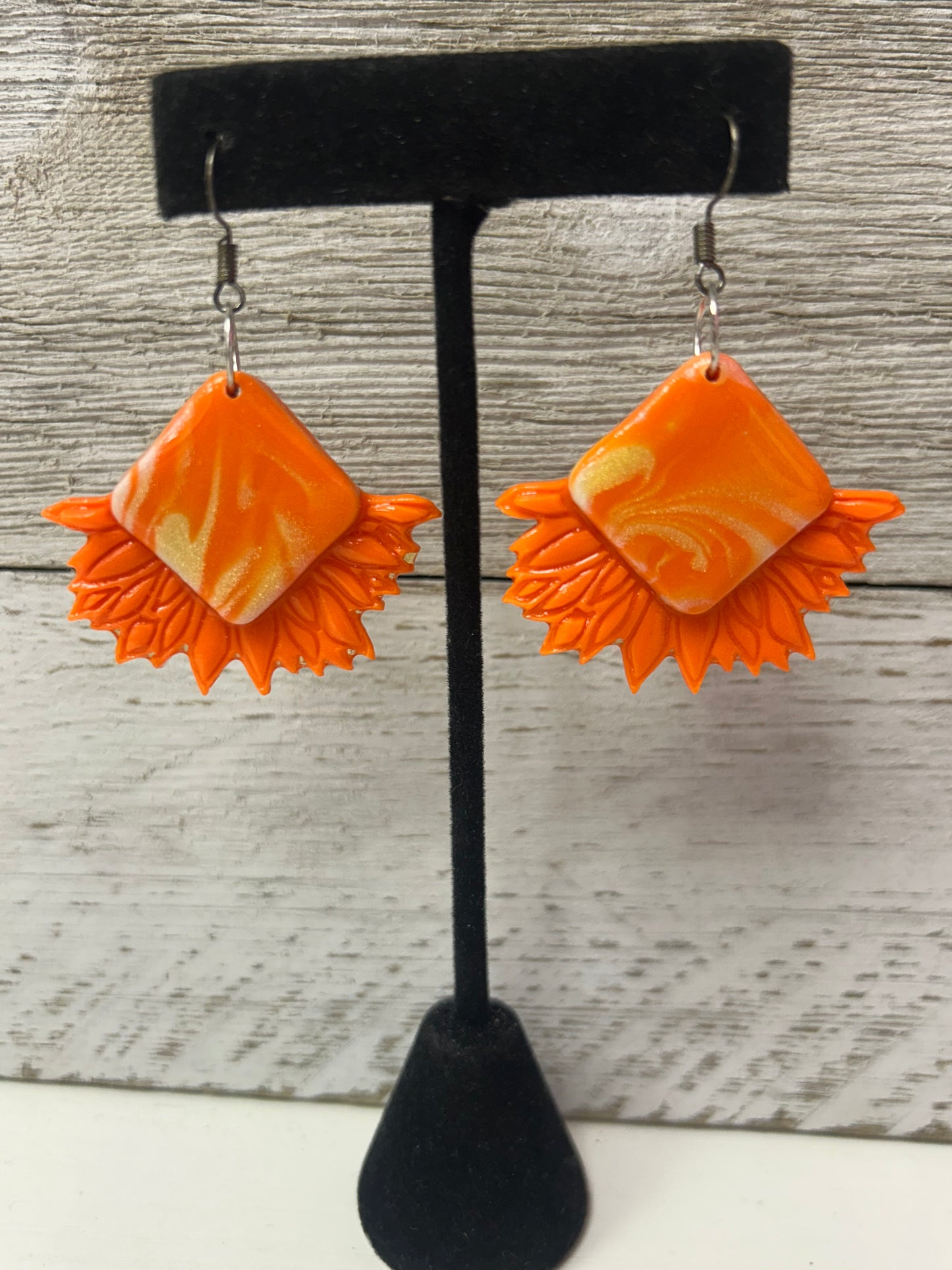 Flower Dangle Earrings