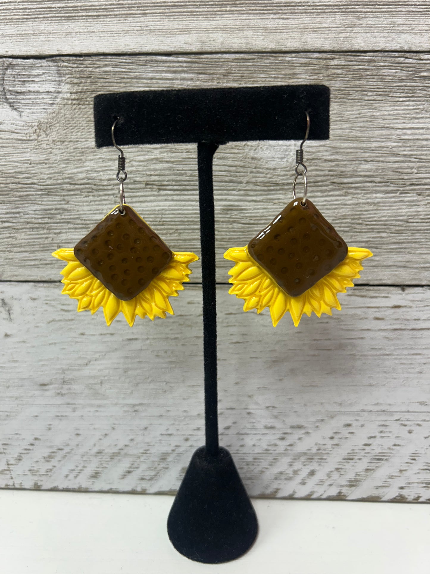 Flower Dangle Earrings