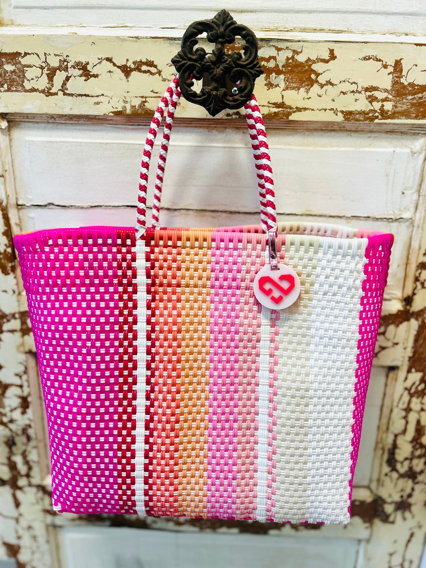 Maria Victoria Tote Bags