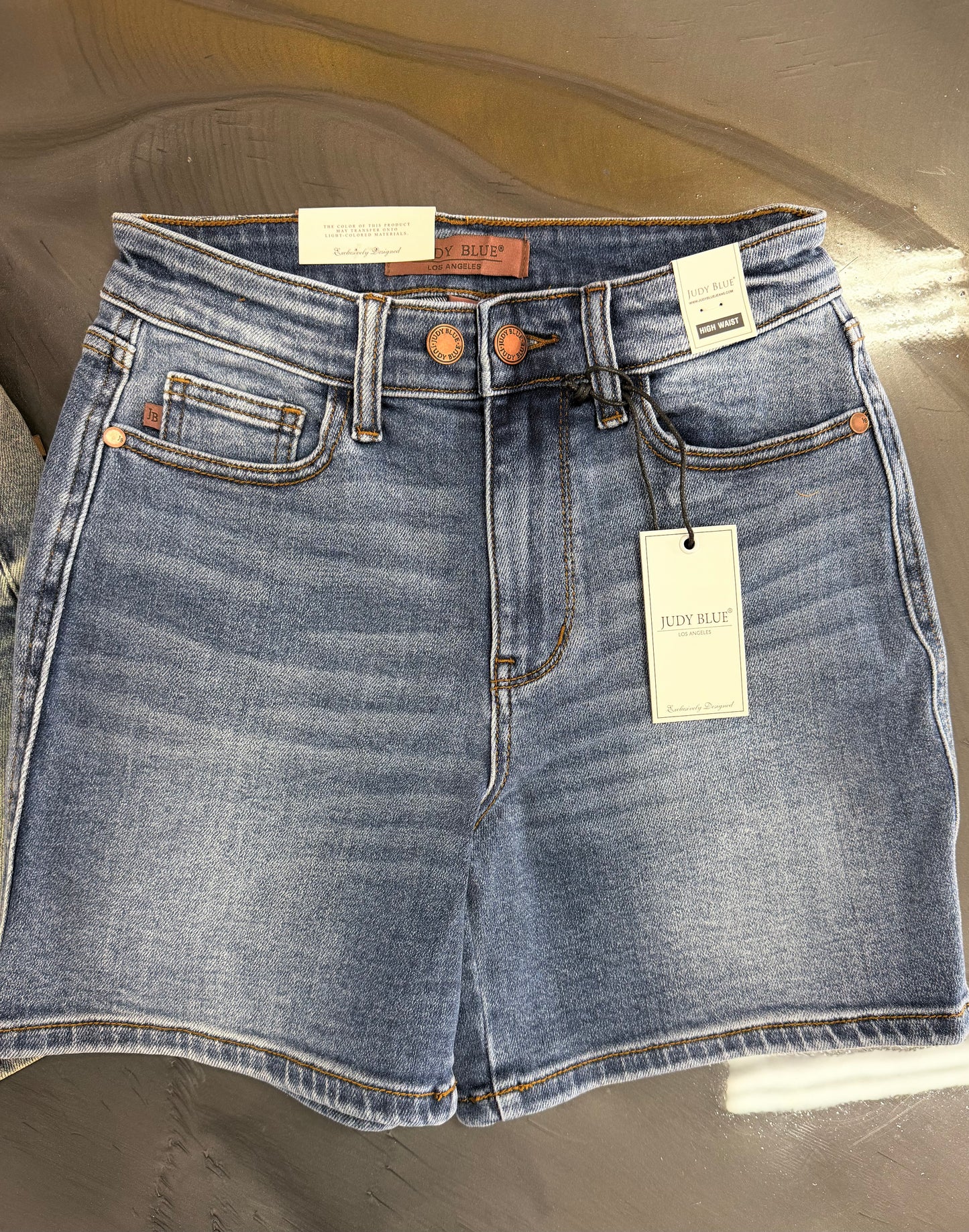 Judy Blue HW Dad Shorts