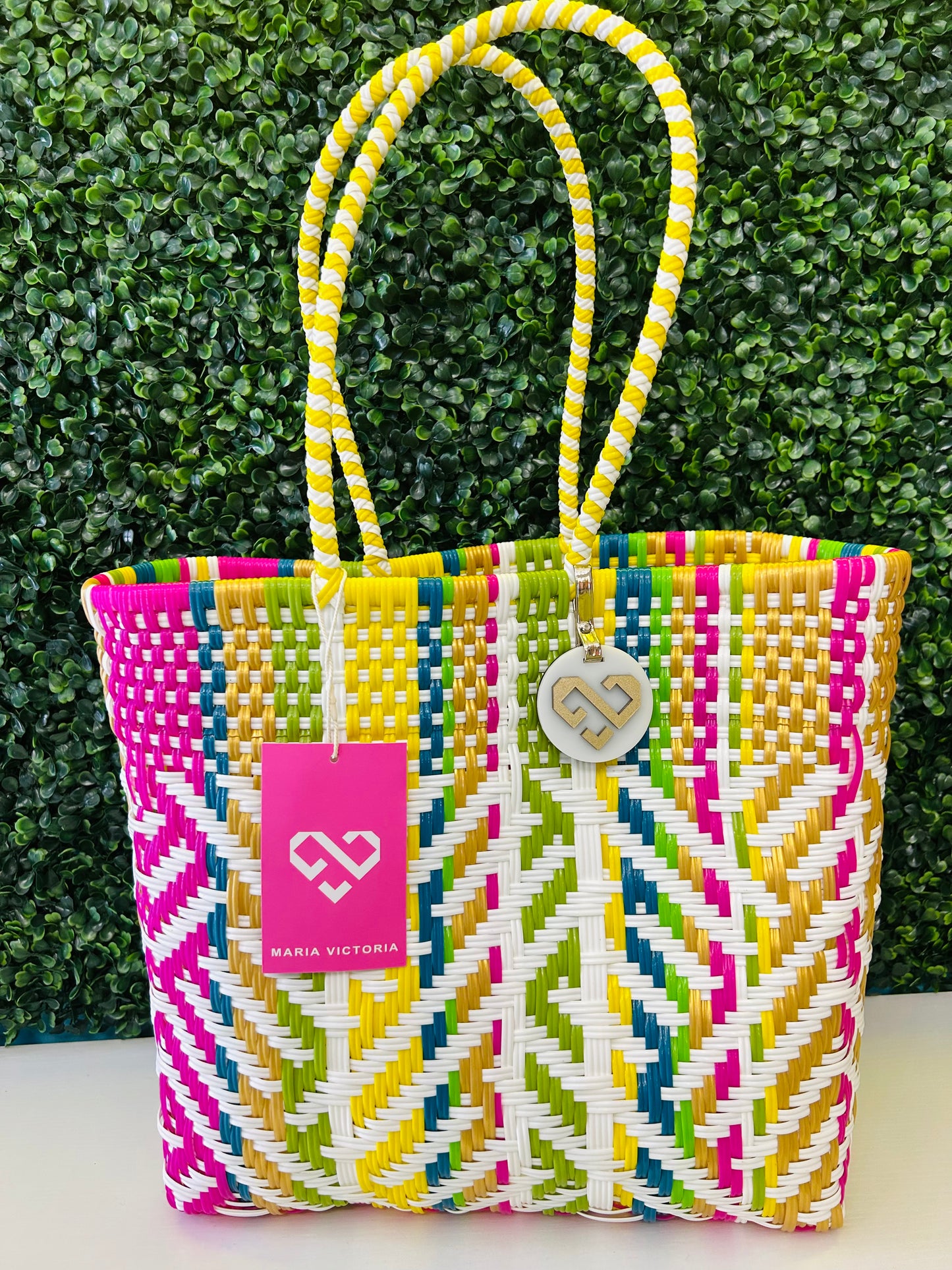 Maria Victoria Tote Bags