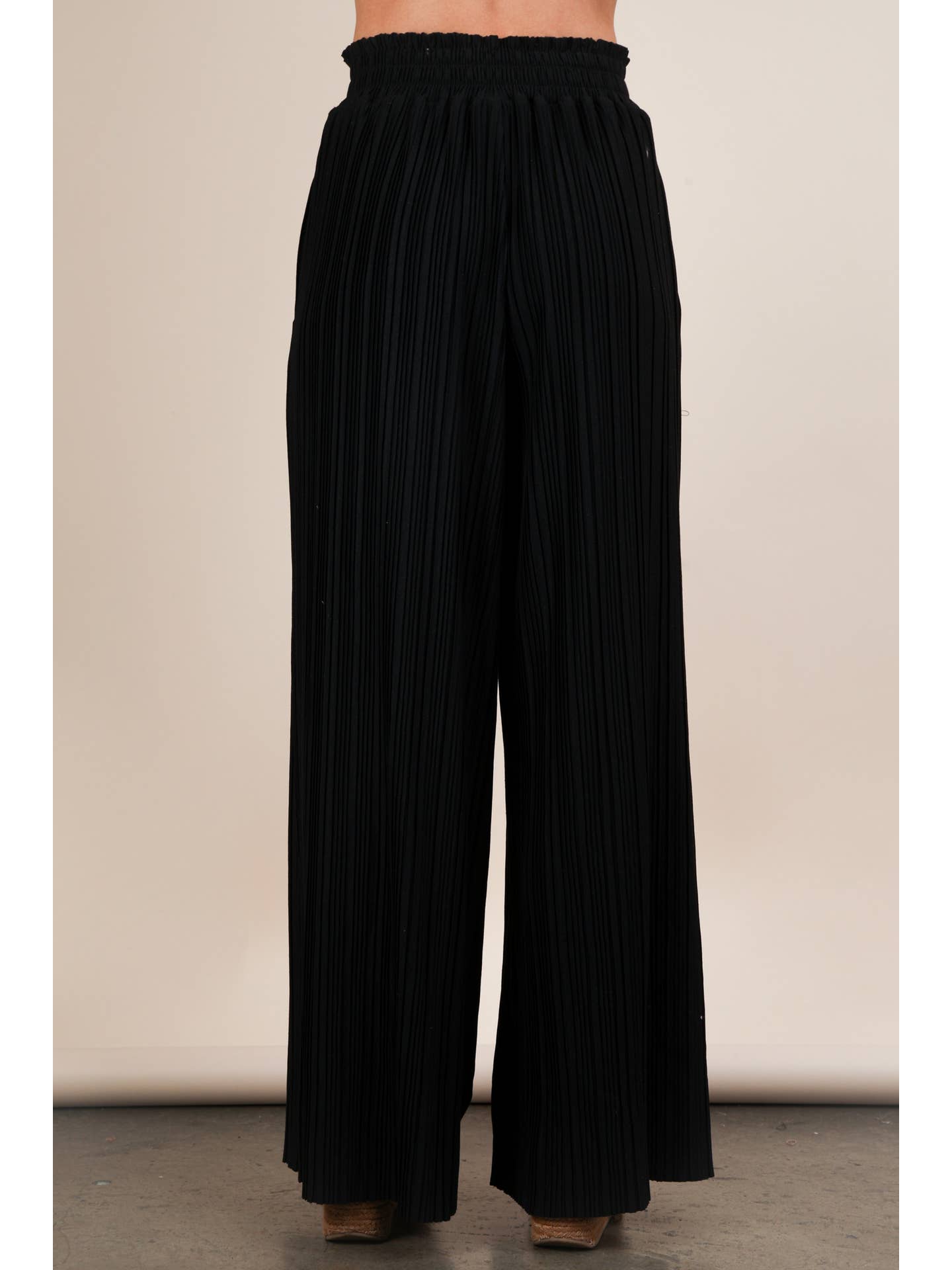 Solid Black Wide Leg Pleated Pants