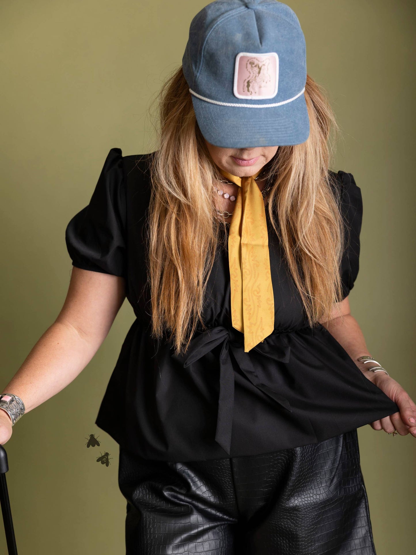 Midnight V-neck Puff Sleeve Bow Top