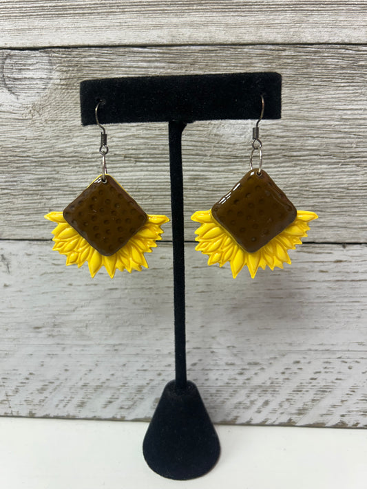 Flower Dangle Earrings