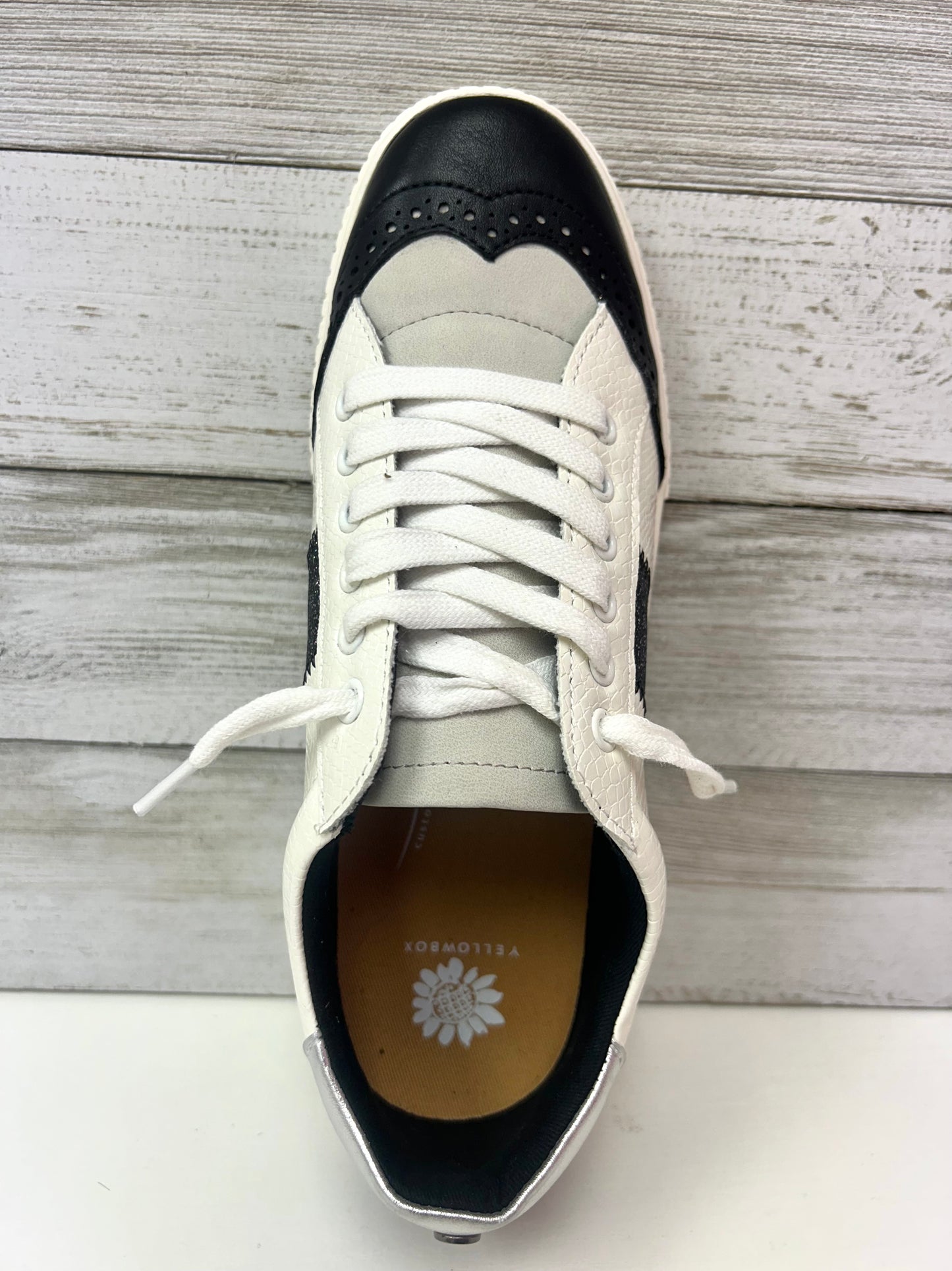 Delfina Black Sneaker