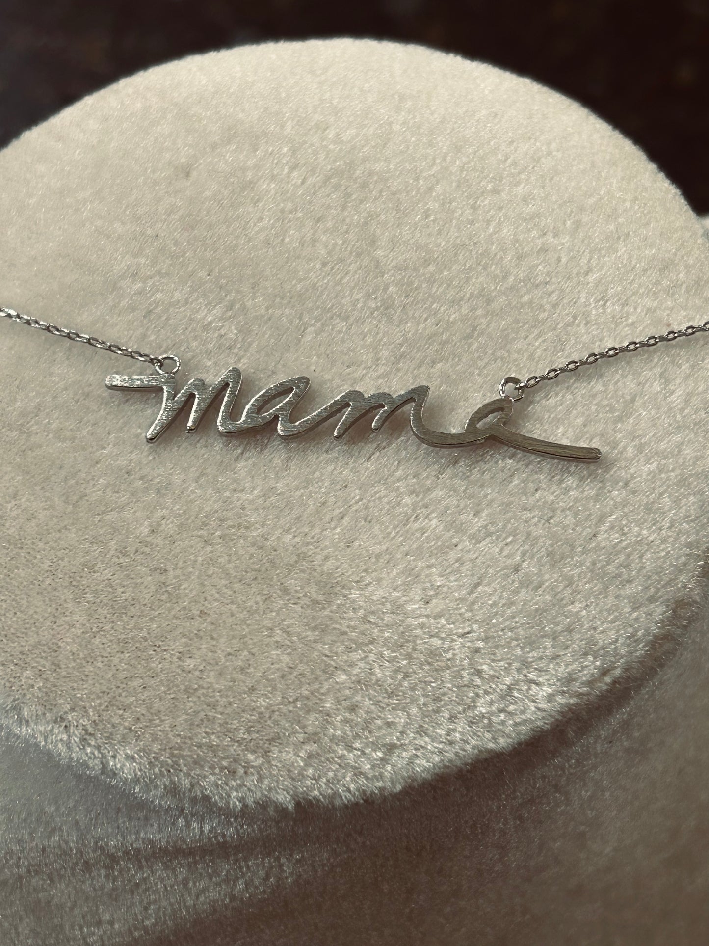 Mama Necklace