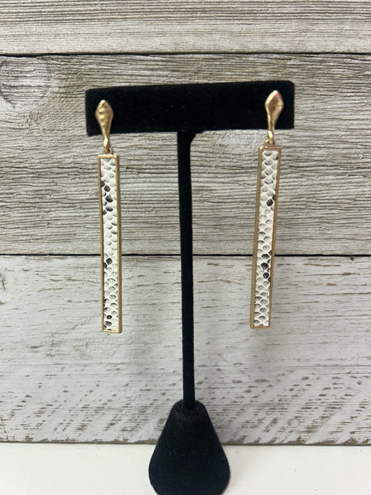 Bar Earrings