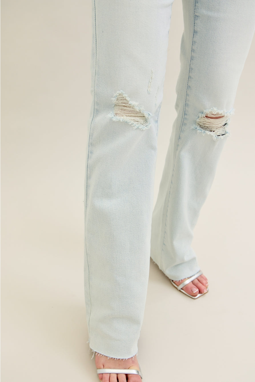JB MR Distressed Fray Hem Bootcut